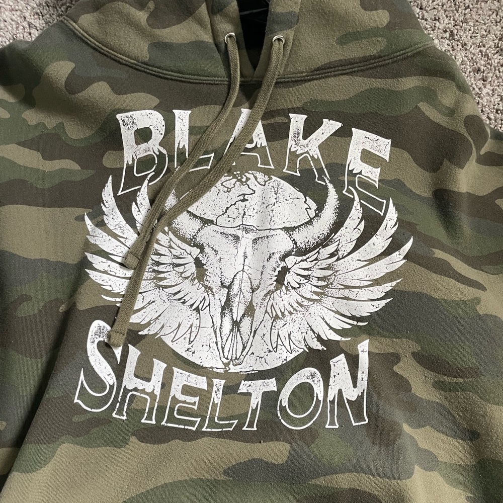 Black Shelton Hoodie from Tour w/ Trace Adkins
